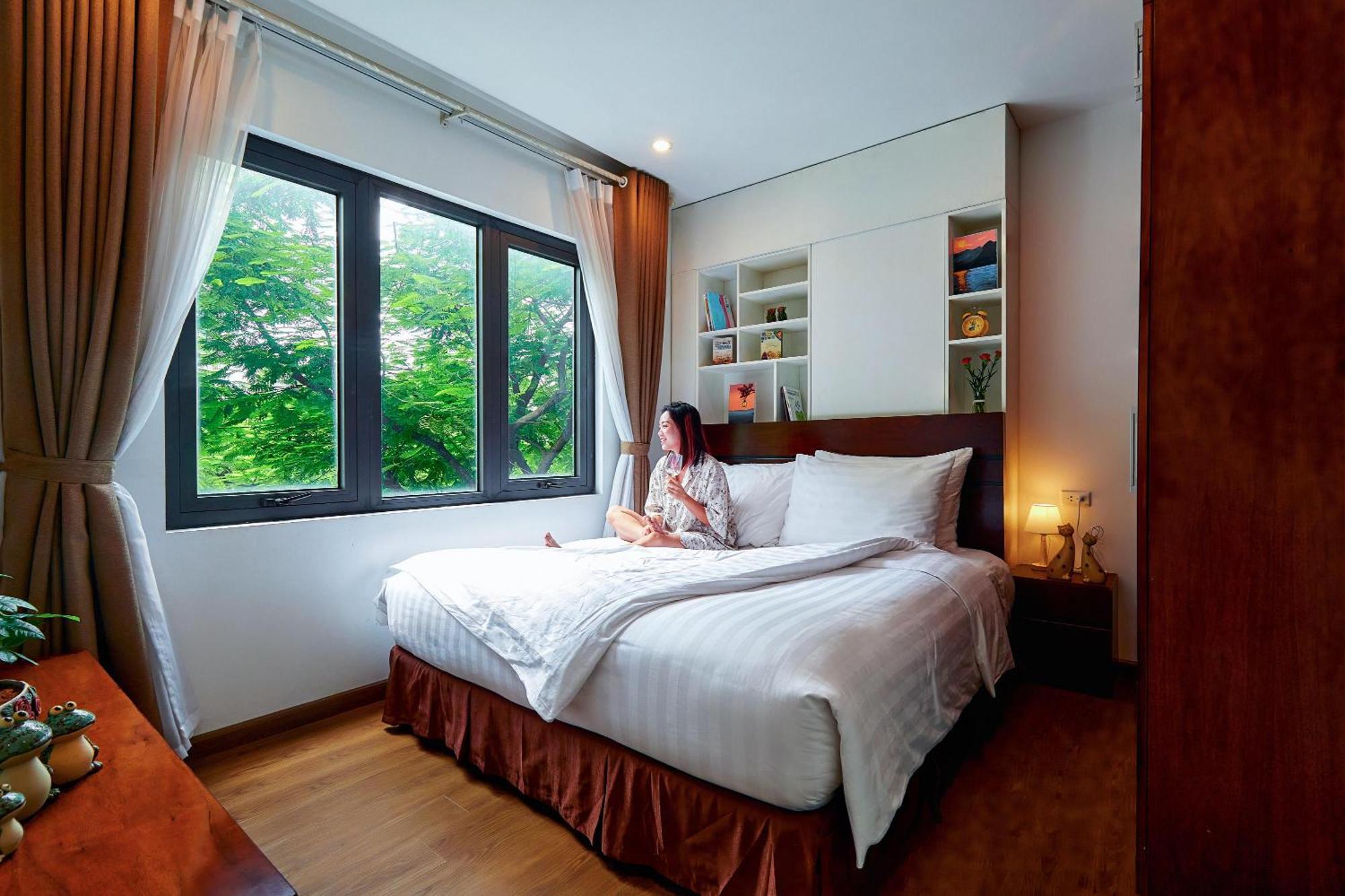 The Bloom Classic - Hotel And Bistro Hanoi Exterior photo