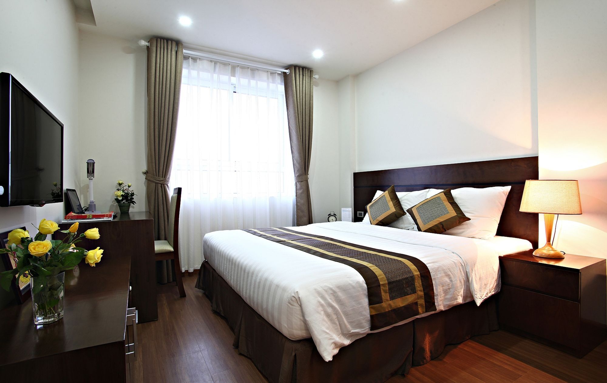 The Bloom Classic - Hotel And Bistro Hanoi Exterior photo